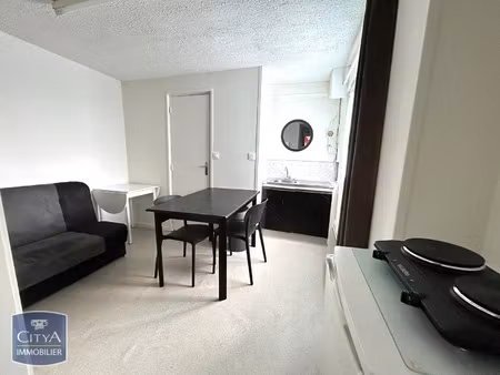 appartement à louer 1 pièce 11.43 m² - saint-quentin (02) - 260€