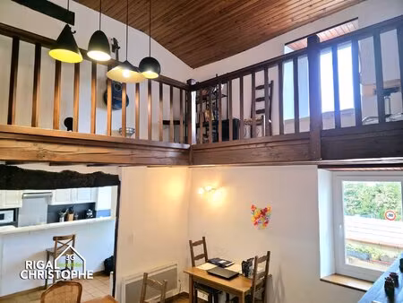 maison de village 8 pièces