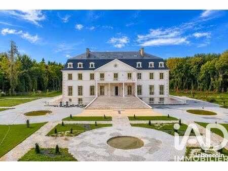 chateau 25 pièces 1272 m²