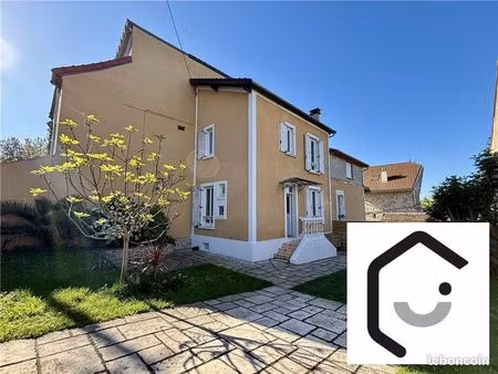 maison 3 pièces 55 m²