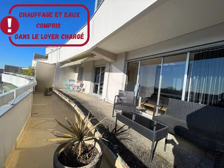 orleans - quartier dunois - studio meublé 36 m2 avec terrasse - chauff. et eaux inclus