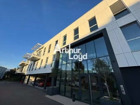 location bureaux 330 m²