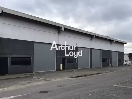 location commerce 180 m² à 360 m²