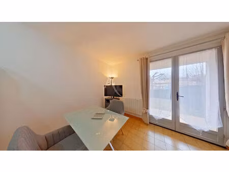 location appartement 1 pièce, 24.40m², gréoux