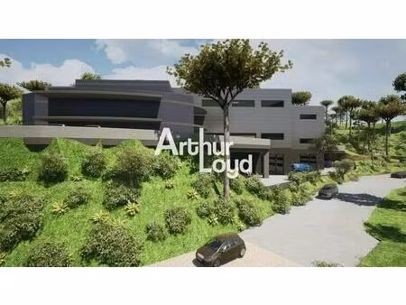 vente local d'activités 500 m²