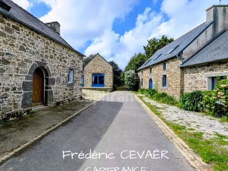 propriéte - maison d'habitation avec deux gites d'étape - chambres d'hôtes - rosnoen (29)