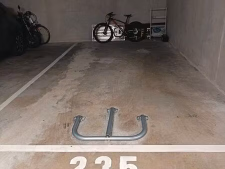 locations place de parking à st-roman monaco