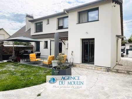 moulin 6 pièces 135 m²