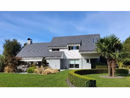 villa honfleur 7 pièce(s) 240m2