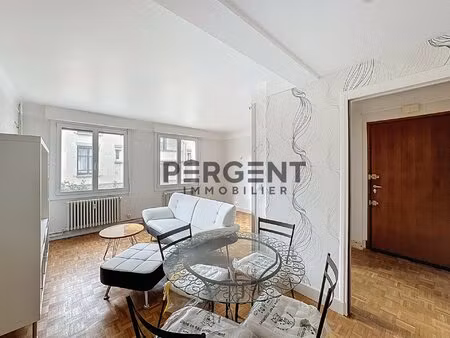 studio de 36m2 centre charleville-mézières avec cave et statio