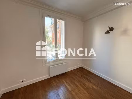 appartement 2 pièces 24.3m² à louer 950 - paris 75019