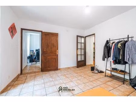appartement t2 de 36 m² au calme, proche d'uzès