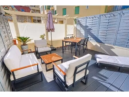 location 2p meublé -terrasse