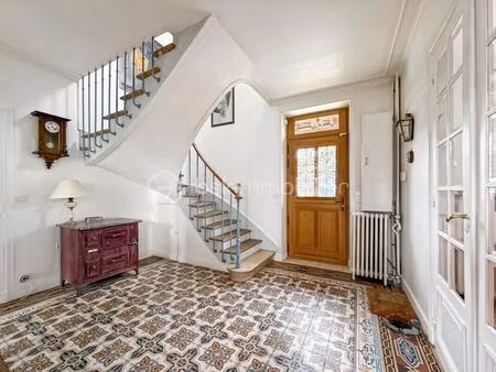 maison individuelle 180 m2 - 4 chambres - terrain 800 m2