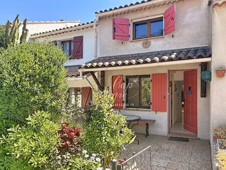 mazet t4 avec jardin et parking à vendre à cavalaire sur mer - golfe de saint tropez