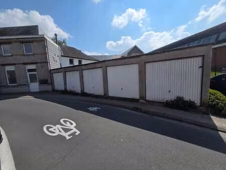 garage à louer à nivelles - rue delfosse