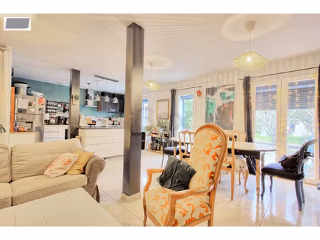 toulon, valbourdin, maison 104m2 ,3 chambres+ bureau, jardin