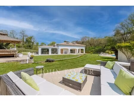 maison de luxe à vendre à opio