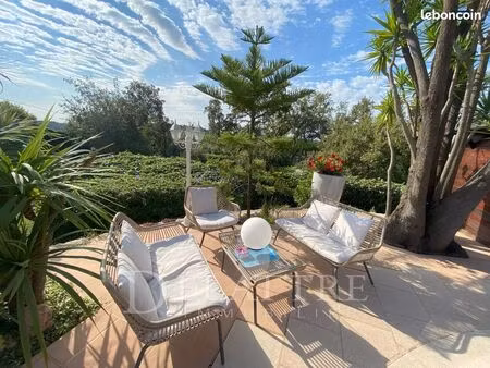 villa 5 pièces 135 m²