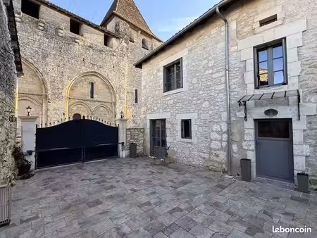 maison 5 pièces 172 m²
