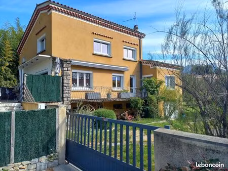 maison de village