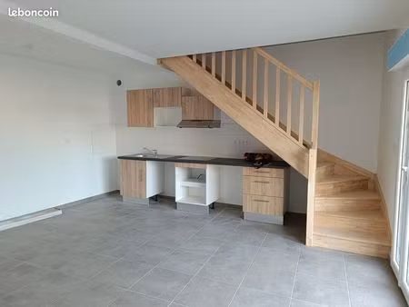 maison de ville t4 sans extérieur