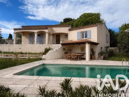 maison à saint-maximin (30700)