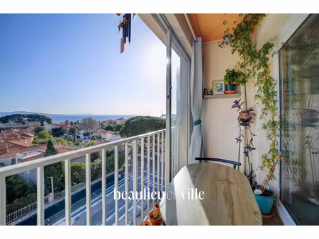 la ciotat - centre ville - appartement t3 82m2 - vue mer - b