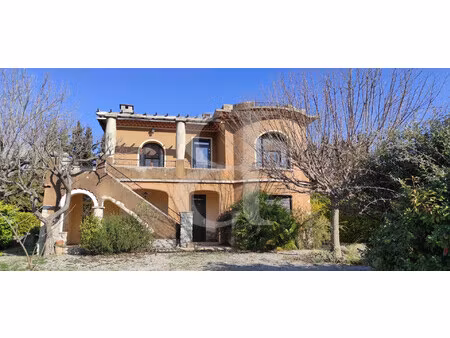 villa avec garage proche du centre de visan