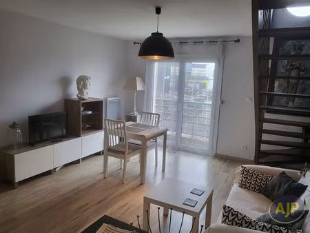 appartement reze 2 pièces meublée duplex - quartier espace confluent