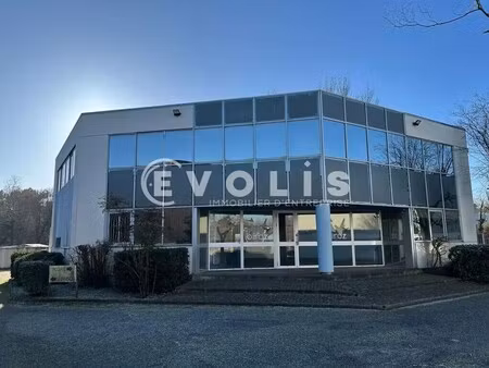 vente bureaux 835 m²