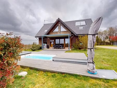 propriété équestre , maison, barn , carrière couverte.