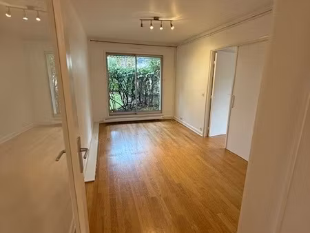 2 pieces avec jardin maisons laffitte