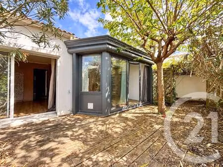 vente maison aux sables-d'olonne (85100) : à vendre / 100m² les sables-d'olonne