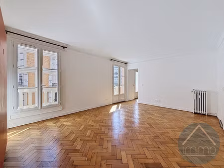 quartier philosophe - 4 pièces / 3 chambres et balcon