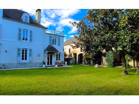 maison pau m² t-7 à vendre, 495 000 €