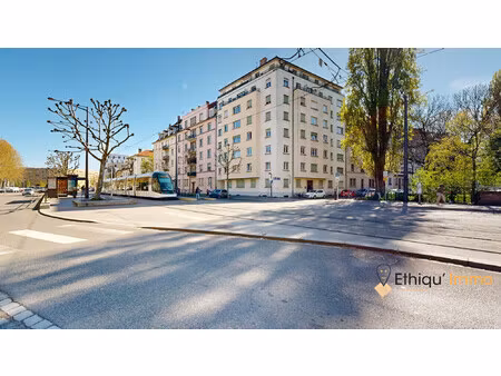 appartement 4 pièces 84m² - cave - loggia