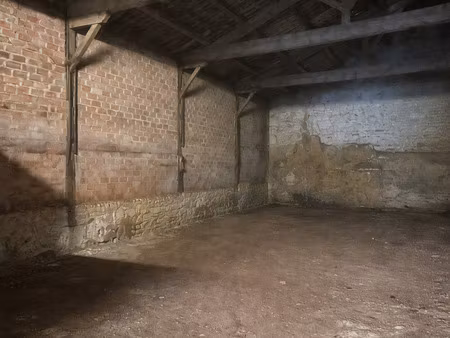 grand garage dans saint savinien