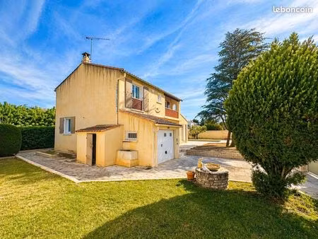 maison t5 meublée climatisée avec jardin et piscine