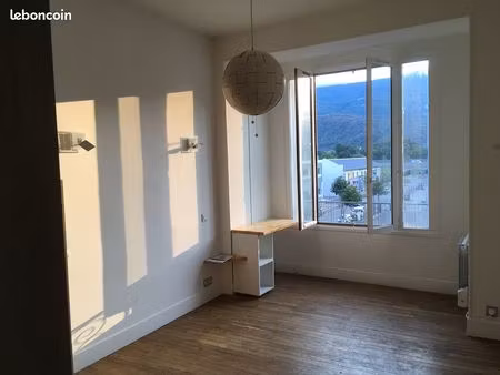 location - appartement - 2 pièces avec cuisine équipée - 54 m² -