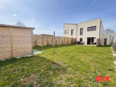 vente maison à saint-erblon (35230) : à vendre / 103m² saint-erblon