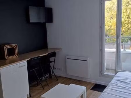location appartement t1 meublé à bruz (35170) : à louer t1 meublé / 16m² bruz