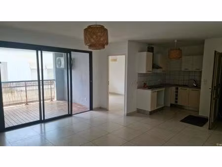a louer appartement t3 centre ville st-denis ile de la réunion
