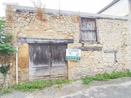 bâtiment 1 pièce 35 m²