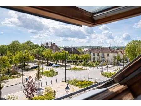 soissons / quartier lamartine. appartement 5 pièces de charme