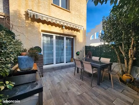 t3 avec terrasse et parking sur mauguio