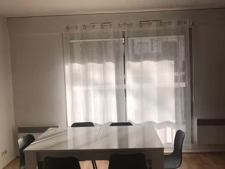 t2 lille europe saint maurice