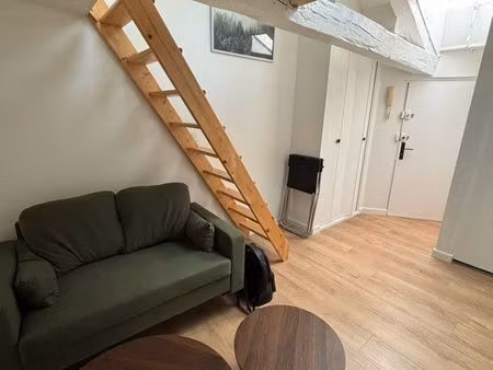 appartement t1 bis avec mezzanine - centre de nantes