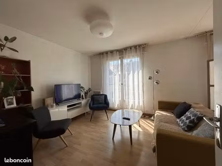 appartement t2 meublé