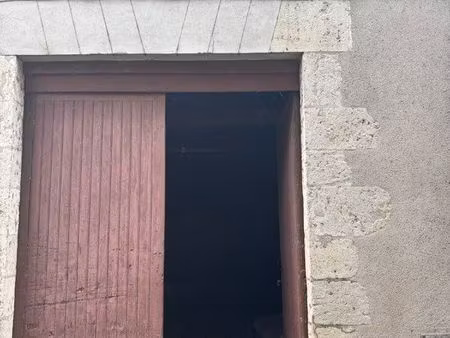 garage / espace de stockage